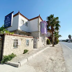 Fatma Hanım Konağı Alaçatı Otel