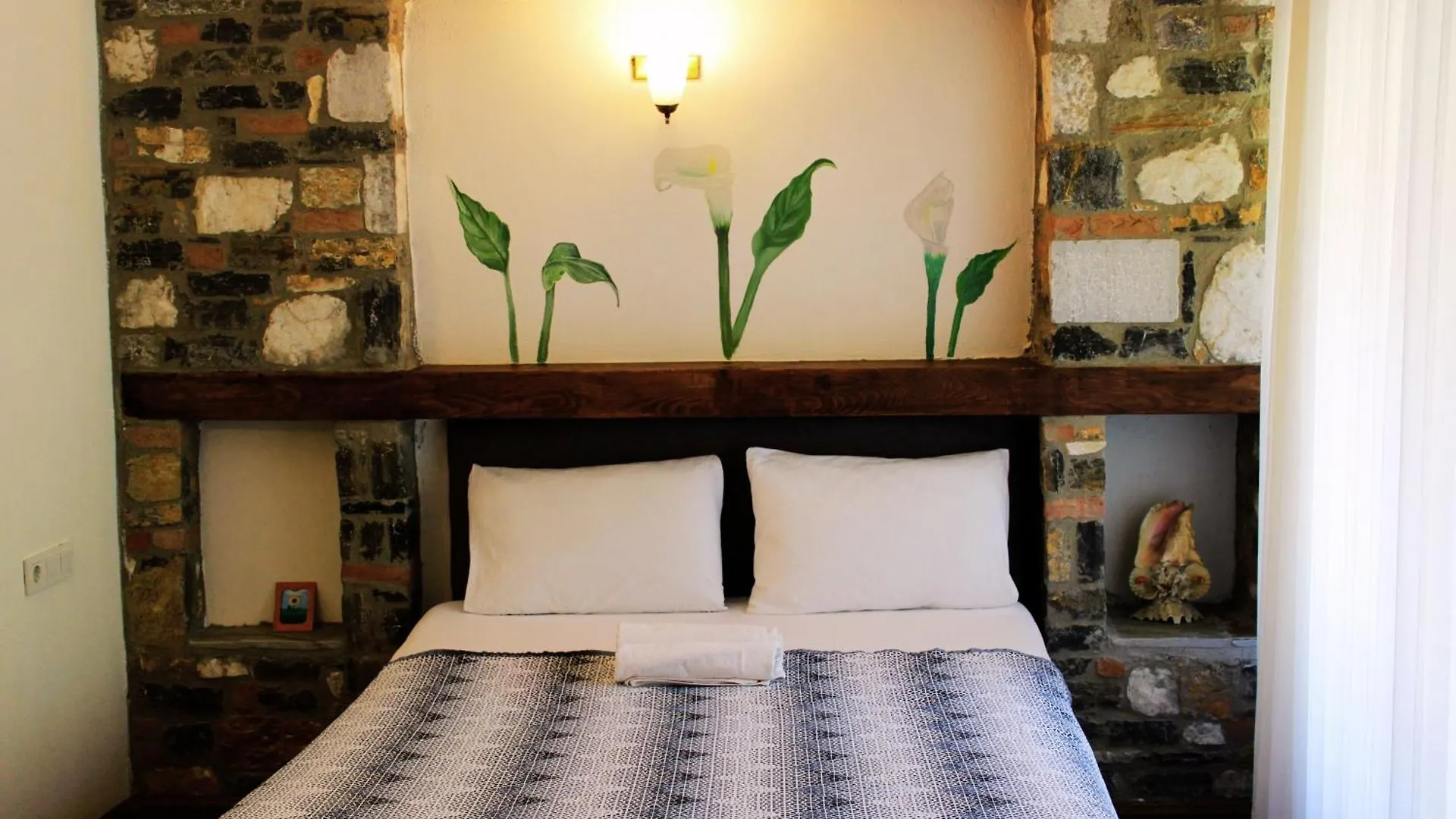 Pir Efes Konaklari Izmir Hotel